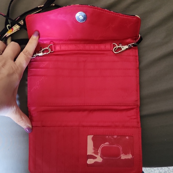 Vera Bradley - Picture 2 of 3